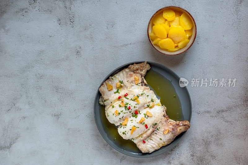 Hake«the back of heck»，西班牙美食，巴斯克地区